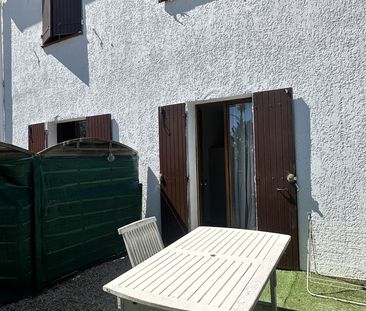 Location Appartement 1 pièce 20m² LA GARDE 83130 - Photo 5