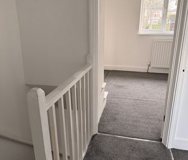 2 Bed Terraced House, Pomfret Avenue, LU2 - Photo 5