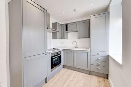 London Road, Westcliff-on-sea, SS0 - Photo 4