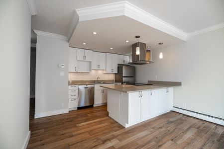 Bridgewater Apartments - Photo 3