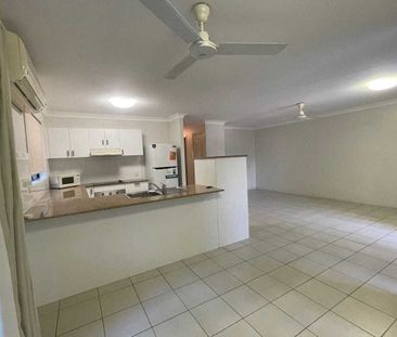 Comfortable Two-Bedroom Unit in Secure Complex - Photo 4