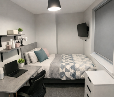 3 bedroom house of multiple occupation to rent - Photo 3