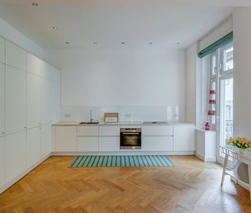 Repräsentative 4-Zimmer-Altbauwohnung in Bestlage Schwabing - Photo 1