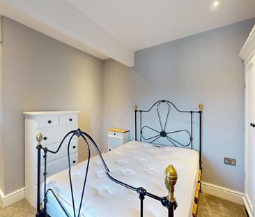 1 bedroom semi-detached house to rent - Photo 1