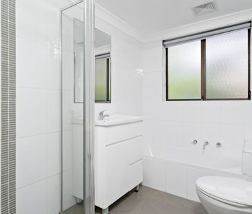 Freshly Painted 2 Bedroom Unit - Photo 6