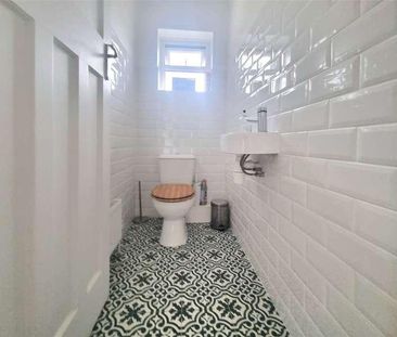 St. Johns Hill, Sevenoaks, Kent, TN13 - Photo 3