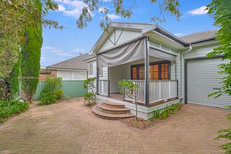 24 Freyberg St, New Lambton NSW 2305 - House For Rent | Domain - Photo 2