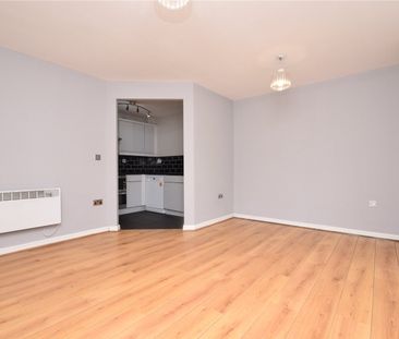 6, New Forest Way, Leeds, West Yorkshire, LS10 4GH - Photo 6