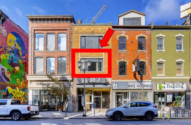 For Lease - 17 John Street Unit# 2nd Floor, Hamilton, Ontario - Photo 1