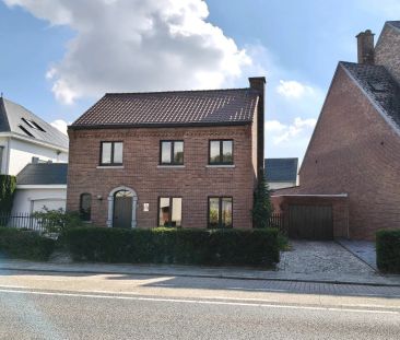 MOOIE WONING MET GARAGE EN TUINTJE - Foto 2