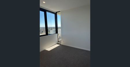 Stylish Apartment With Amazing Amenitites - Photo 2