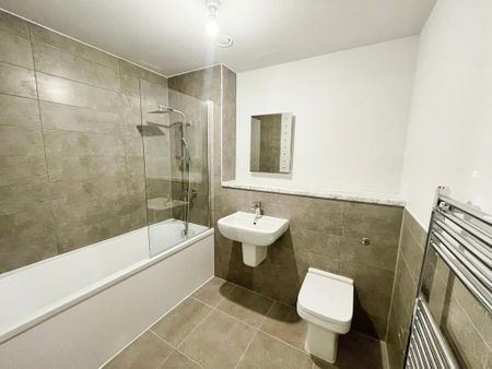 2 bedroom apartment to rent - Photo 5