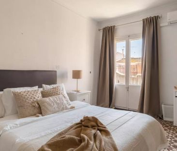 Rooms for rent in 7-bedroom apartment in Ciutat Vella - Photo 5