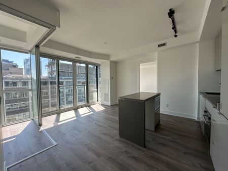 For Lease - 7 Grenville Street Unit# 2207, Toronto, Ontario - Photo 2
