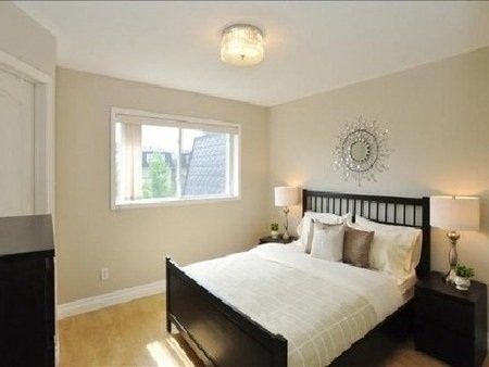 For Lease - 48 Wilkinson Drive, Toronto, Ontario - Photo 2