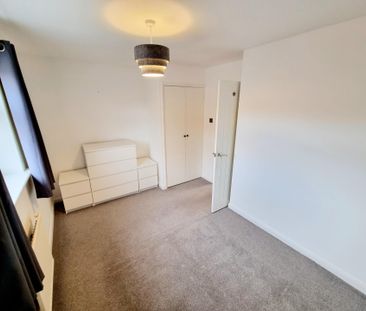 CaldermillDrive, Oakwood, DERBY - Photo 3