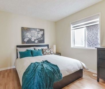 For Lease - 10 LODGEWAY Drive, Vaughan, Ontario - Photo 6