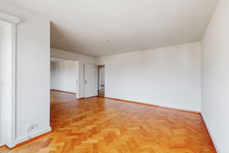 Central apartment with plenty of space to feel comfortable! - Photo 3