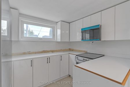 For Lease - 2724 Lake Shore Boulevard Unit# Lower, Toronto, Ontario - Photo 2