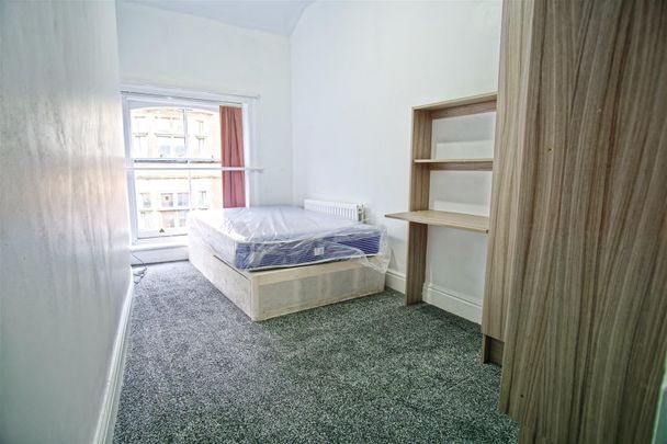 Double Rooms to Let in Fishergate, Preston - Photo 1
