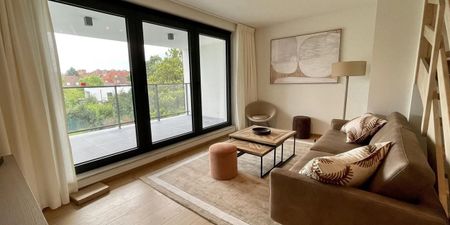 Appartement te huur in Kraainem voor € 2.300 met 2 slaapkamers - Photo 2