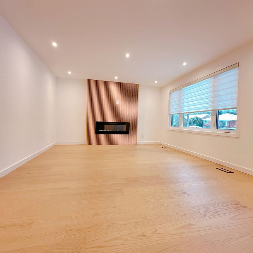 For Lease - 36 Rockport Crescent Unit# Main, Richmond Hill, Ontario - Photo 1