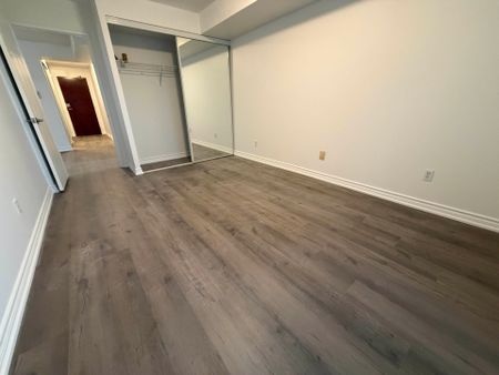 For Lease - 750 Bay Street Unit# 2705, Toronto, Ontario - Photo 3