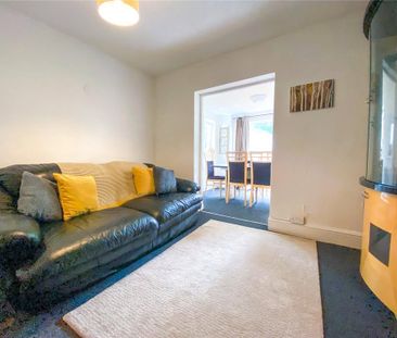 4 bedroom semi-detached house to rent - Photo 1