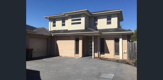 2/8 Bevis Street, Mulgrave - Photo 2