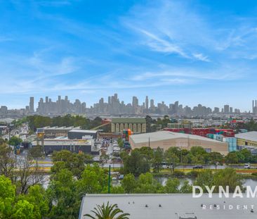 Spacious Riverside Apartment with view - Photo 5