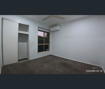 14 Goongarrie Crescent, Parkinson, Qld 4115 - Photo 6