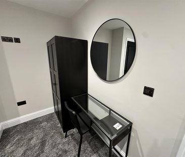 Milton Road, Birkenhead - Photo 6
