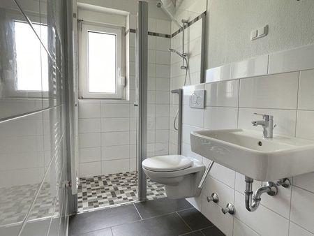 2-Zimmer-Wohnung mit Balkon in grüner Umgebung - Foto 5