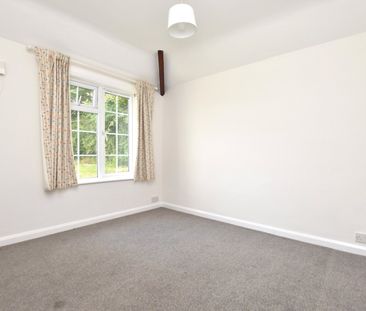 Castle Lane, Exmouth, Devon, EX8 - Photo 1