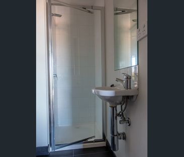 Modern Studio Living in Prime North Melbourne Location - Photo 6