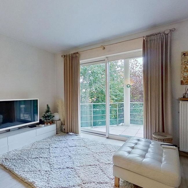 Appartement te huur in Sint-Lambrechts-Woluwe voor € 1.400 met 2 slaapkamers - Photo 1