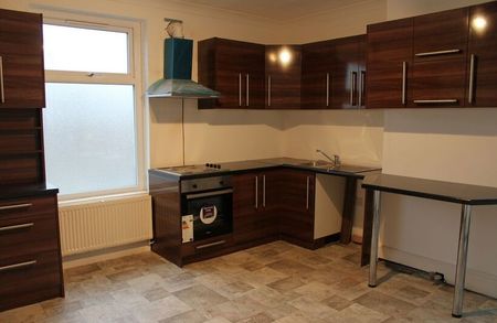 New Bank Road, Blackburn. BB2 6JW - Photo 5