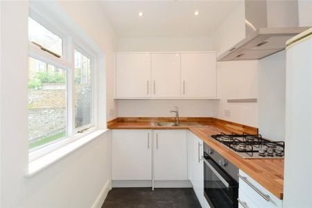 1 bedroom flat to rent - Photo 5