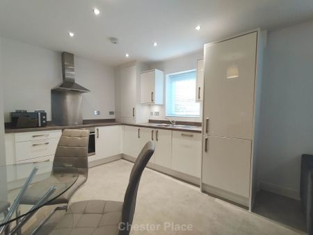Upper Cambrian Road, Chester - Photo 3