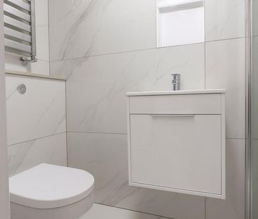 Property to rent - Photo 3