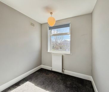 3 bedroom House To Let - Photo 3