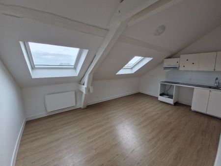 Location Appartement 2 pièces 31m² NANTERRE 92000 - Photo 3