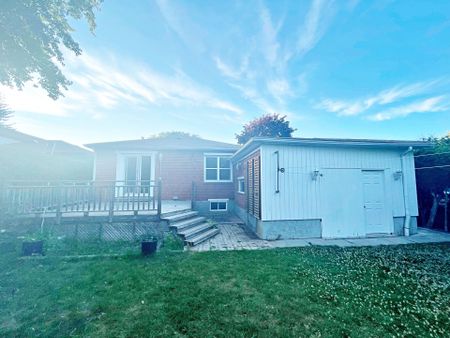 For Lease - 316 Gells Road Unit# Upper, Richmond Hill, Ontario - Photo 3