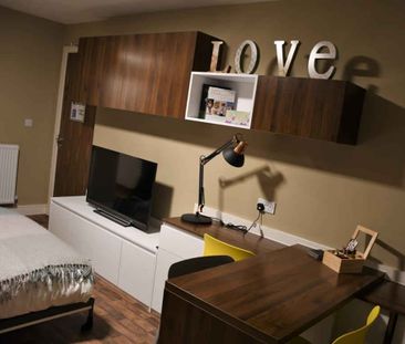 Deluxe Studio - Photo 2