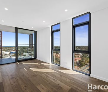 LUXURY APARTMENT LIVING IN THE HEART OF JOONDALUP - Photo 1