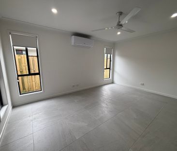 2 Bedroom Delight! - Photo 2