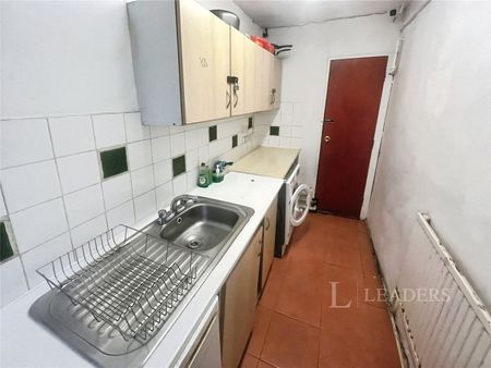 1 bedroom detached to rent Cromwell Hill, Luton, Bedfordshire, LU2 - Photo 2
