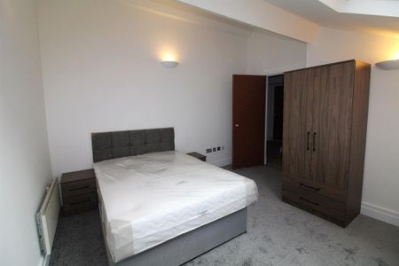 1 bedroom apartment to rent - Photo 4