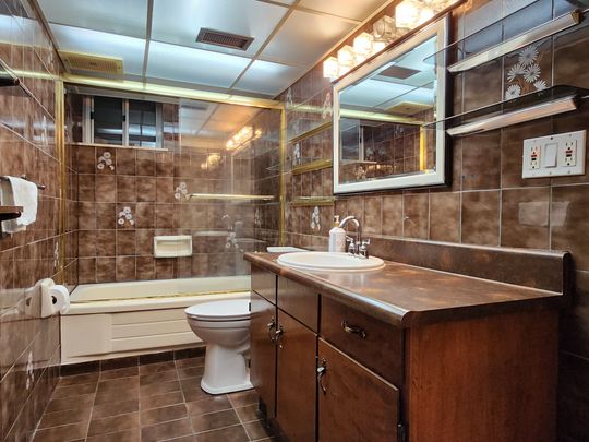 For Lease - 94 Camborne Avenue, Toronto, Ontario - Photo 1