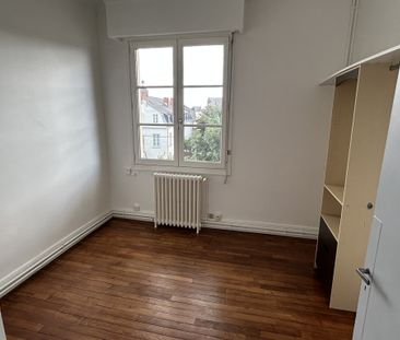 Location Appartement 4 pièces 99m² SAUMUR 49400 - Photo 4